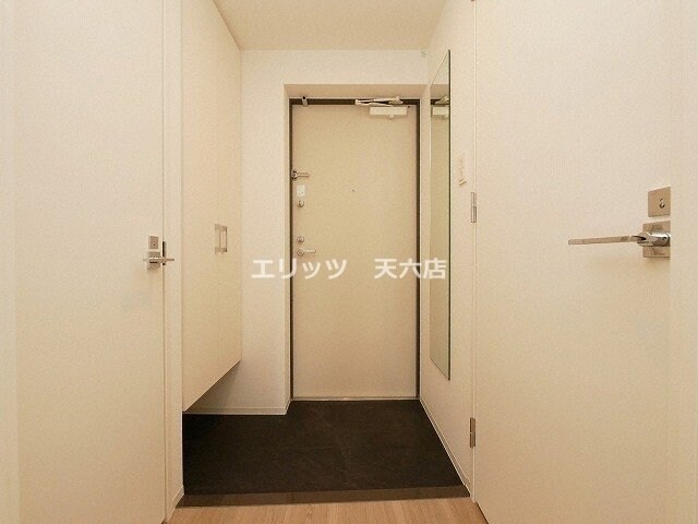 セレニテ中崎町リアンの物件内観写真