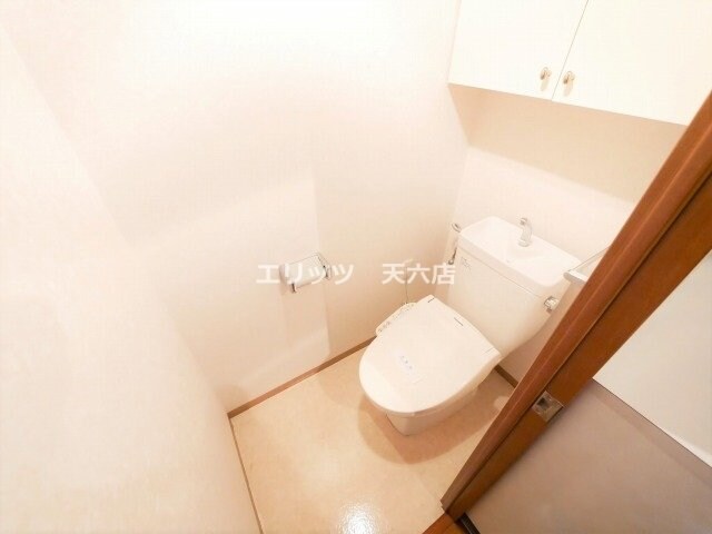 エバースクエア同心の物件内観写真