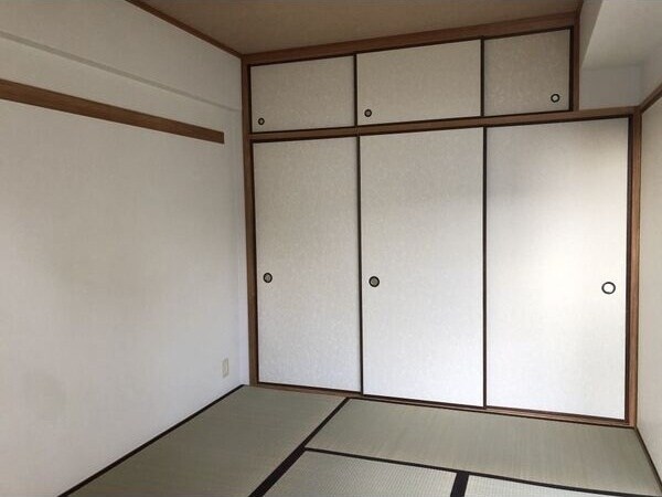 ル・アン緑地の物件内観写真