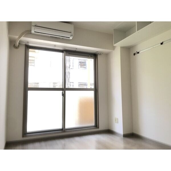 ウイニング・パラ江坂の物件内観写真