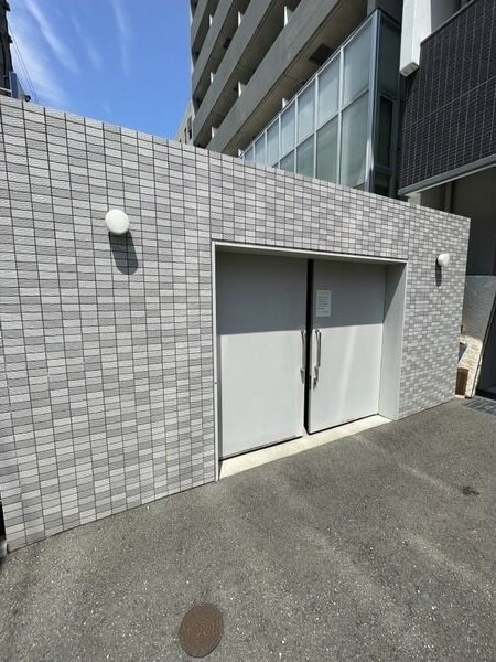 エストーネ江坂の物件内観写真