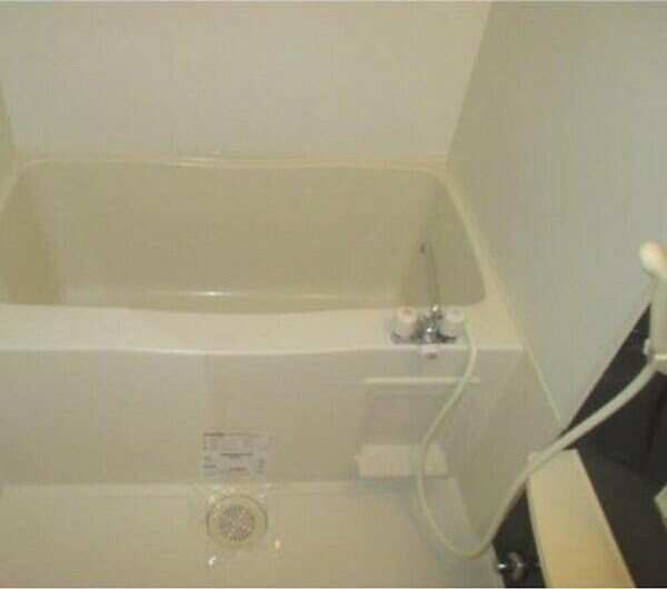 エスリード江坂公園の物件内観写真