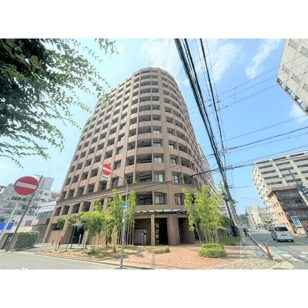 フォレステージュ江坂垂水町の物件外観写真