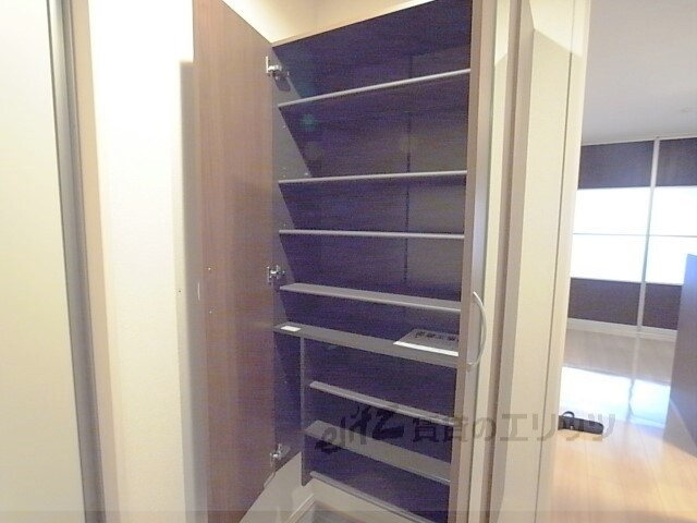 Station side courtの物件内観写真