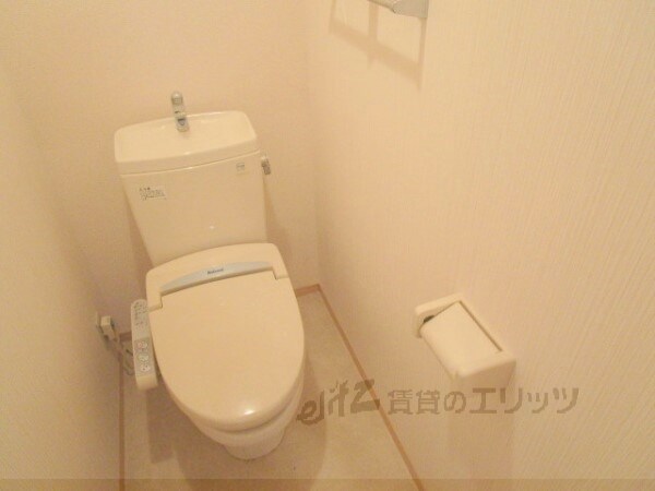 シャトルコートの物件内観写真