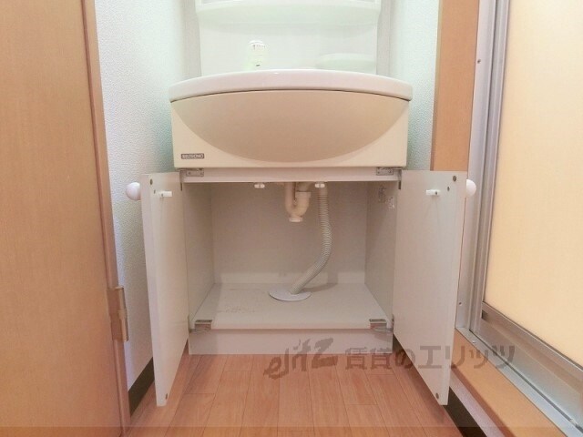 リーフジャルダン総持寺駅前の物件内観写真