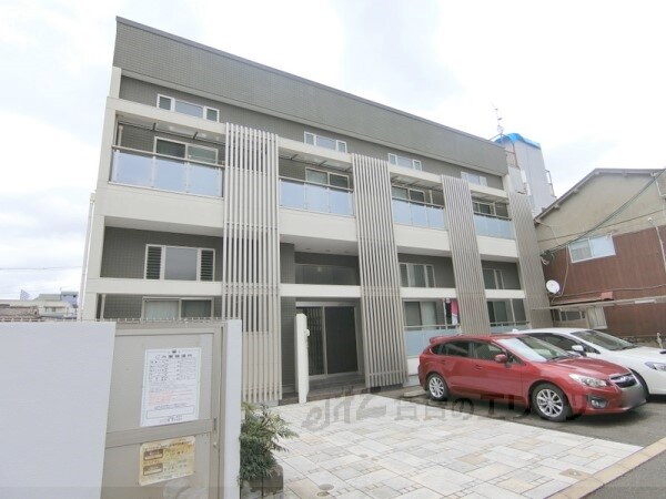 フェスティーボ茨木の物件外観写真