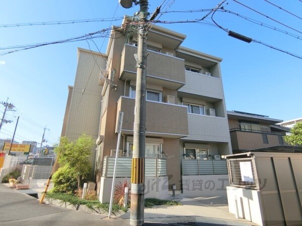 ブライトテラスの物件外観写真