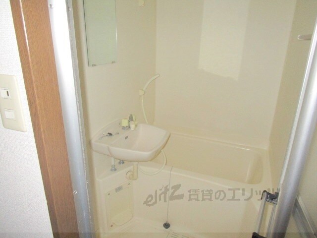 コンフォール高槻の物件内観写真