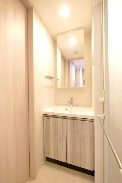 市谷鷹匠町レジデンスの物件内観写真