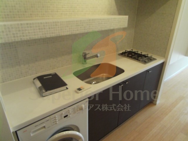 カスタリア新宿夏目坂の物件内観写真