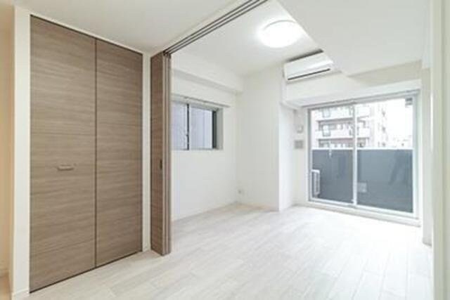 Totsu Residence Kaminarimonの物件内観写真