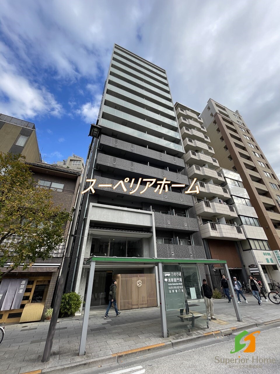 Totsu Residence Kaminarimonの物件内観写真