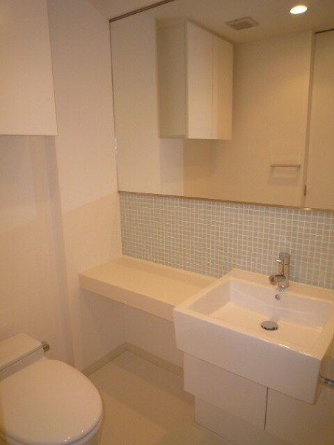 レジディア新御徒町の物件内観写真