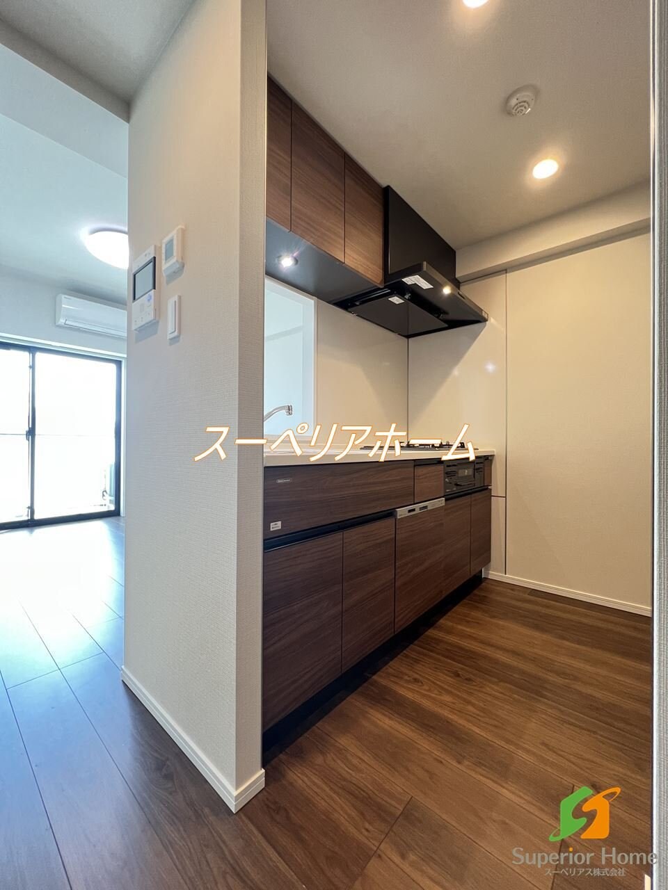 市谷台町坂フロントの物件内観写真