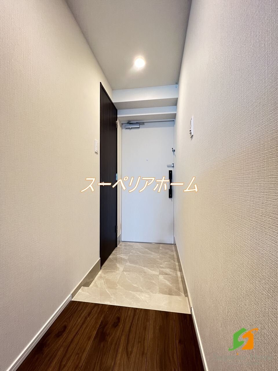 市谷台町坂フロントの物件内観写真