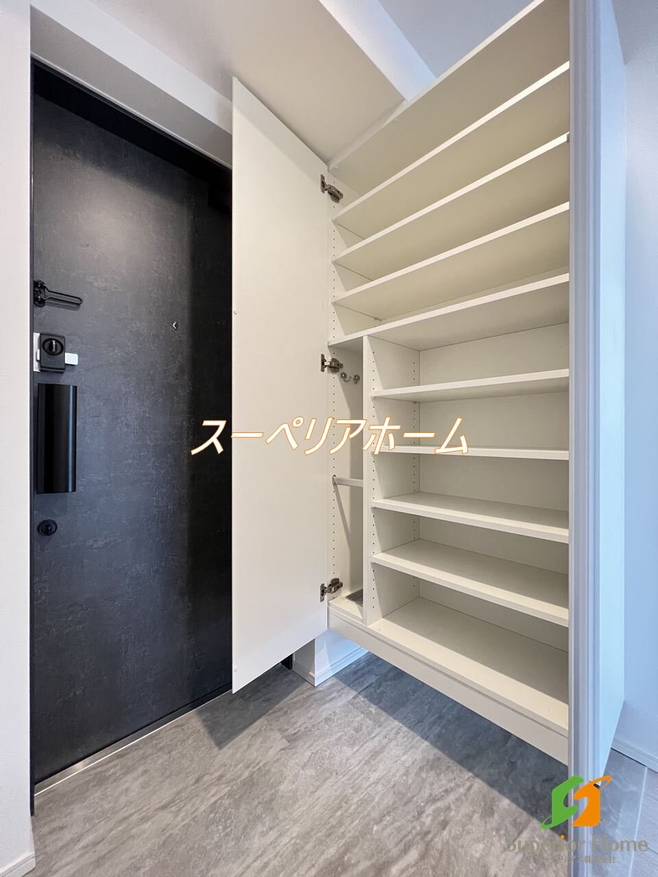 THE ROOMの物件内観写真