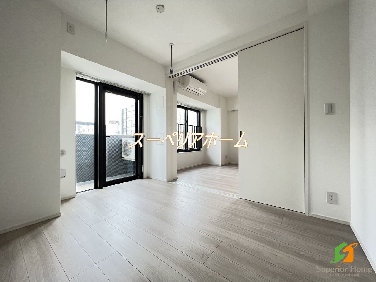 THE ROOMの物件内観写真