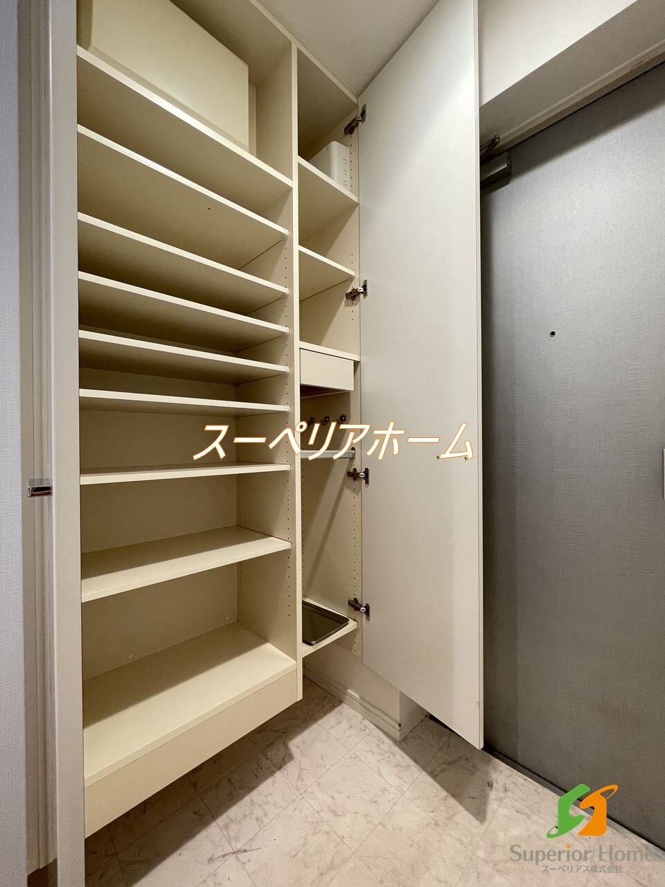 ルクレ新川レジデンスの物件内観写真