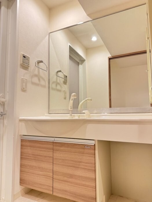 カスタリア人形町IIIの物件内観写真