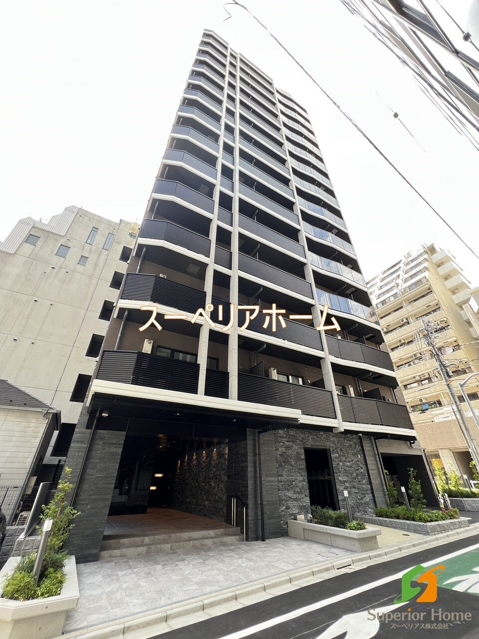 S-RESIDENCE新宿御苑の物件外観写真