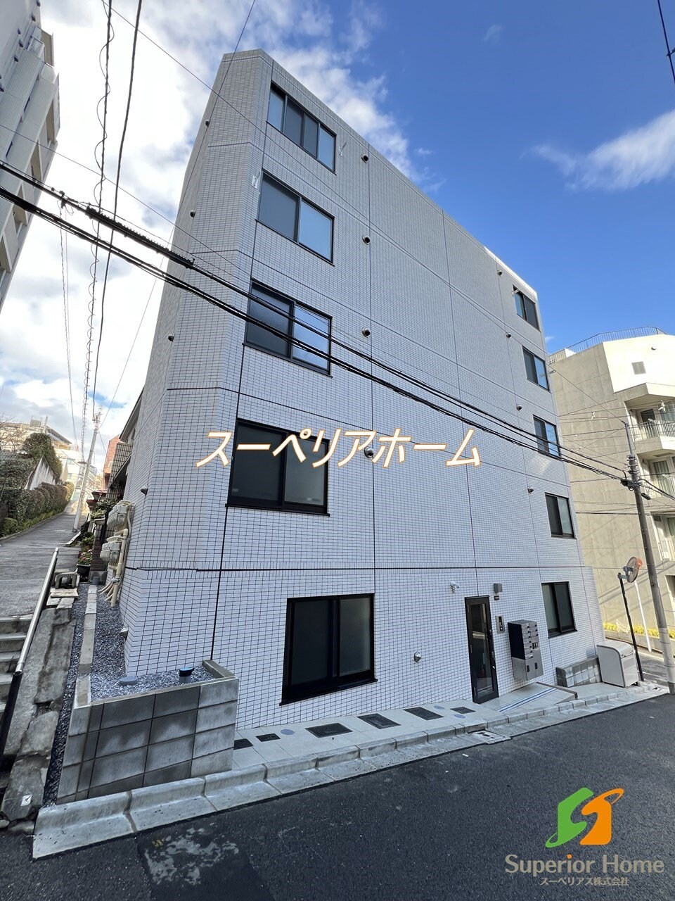 ゾネ御茶ノ水の物件外観写真