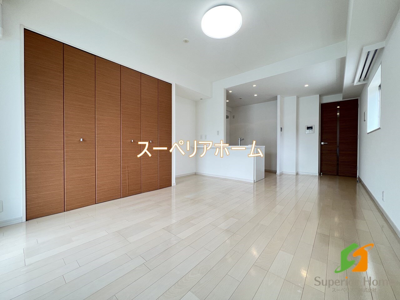 コンフォリア神田神保町の物件内観写真