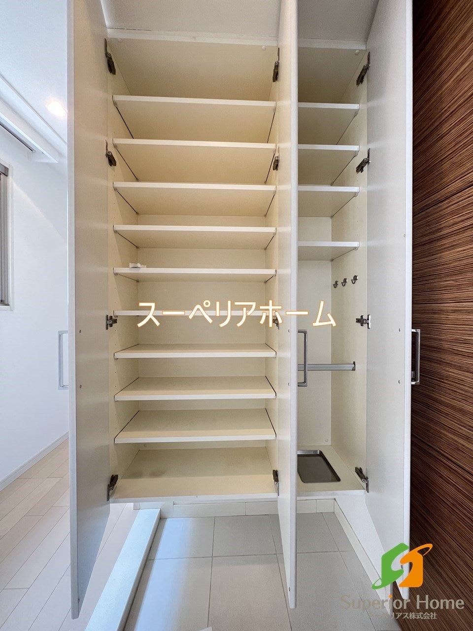 コンフォリア神田神保町の物件内観写真