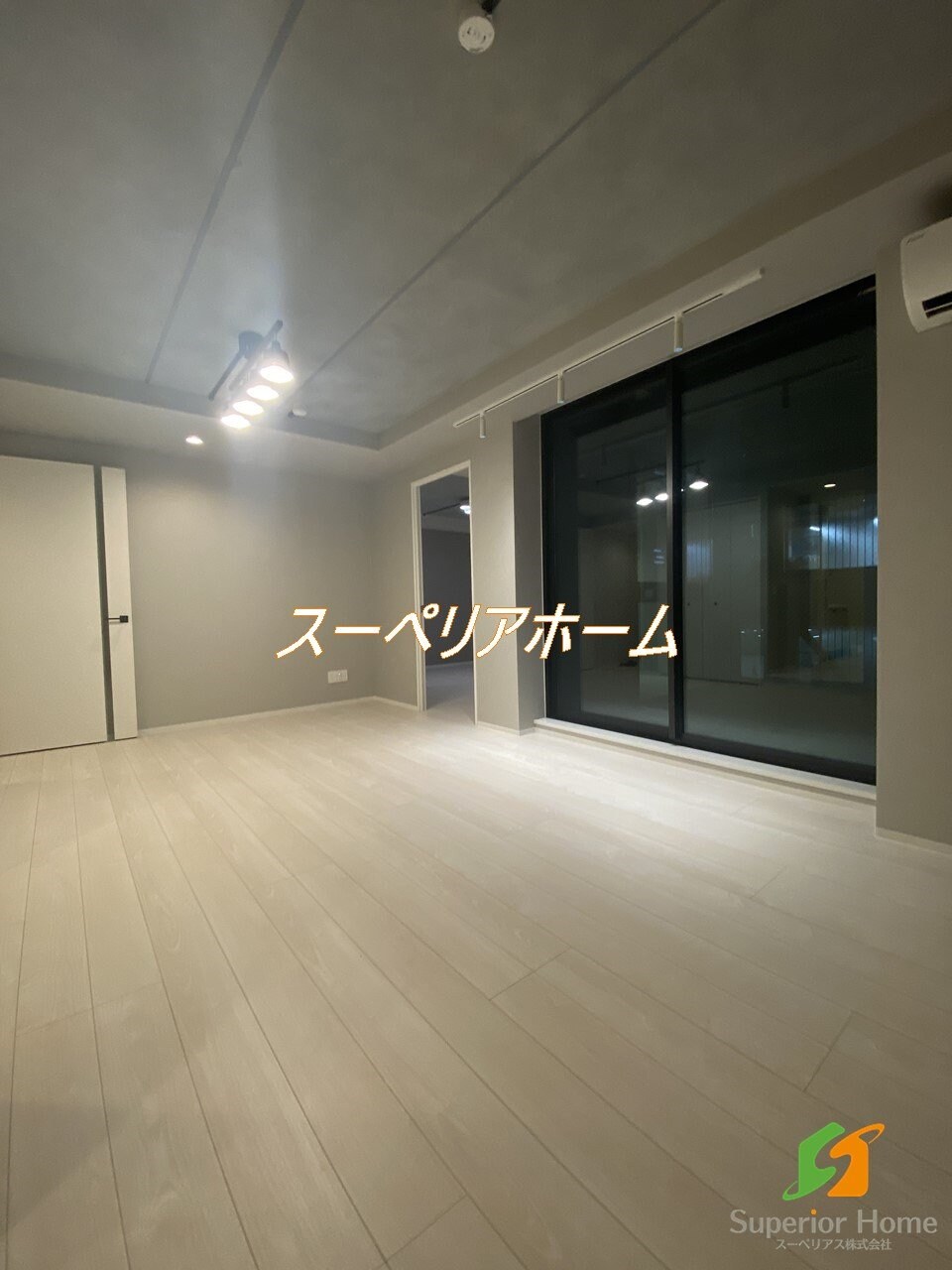 ロイジェント銀座の物件内観写真