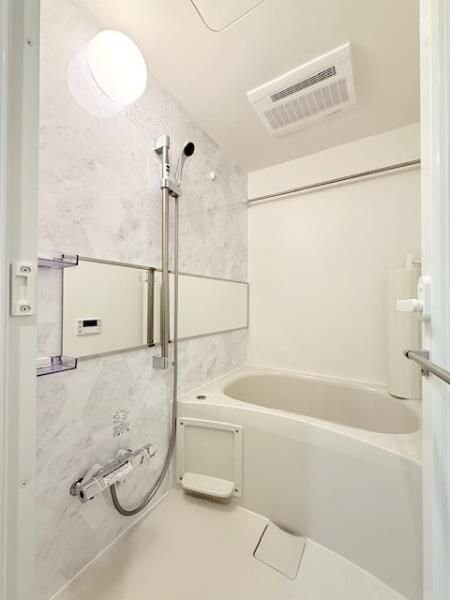 La Perla Yotsuyaの物件内観写真