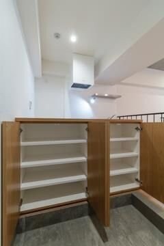 LA REINA ICHIGAYA KAGACHOの物件内観写真