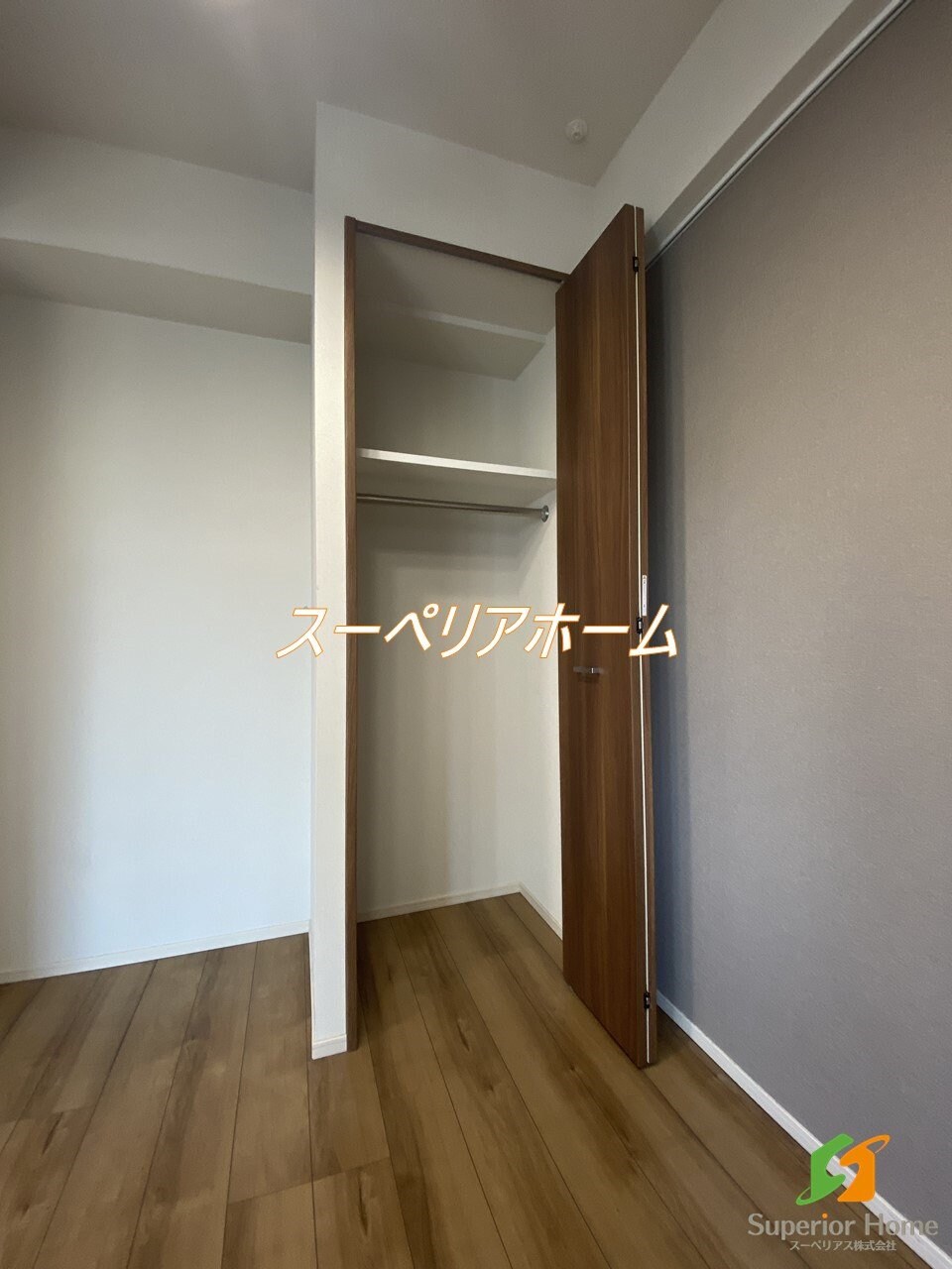 コンフォリア・リヴ根岸二丁目の物件内観写真