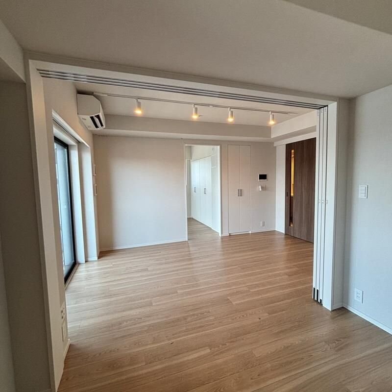 パークアクシス上野グレイスコートの物件内観写真