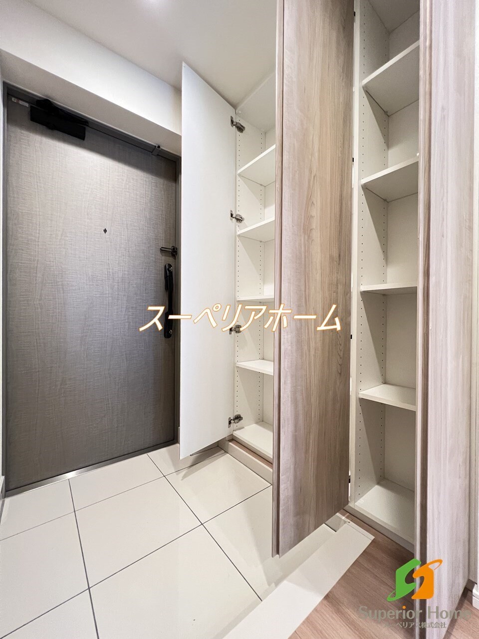 ドゥーエ入谷IIIの物件内観写真