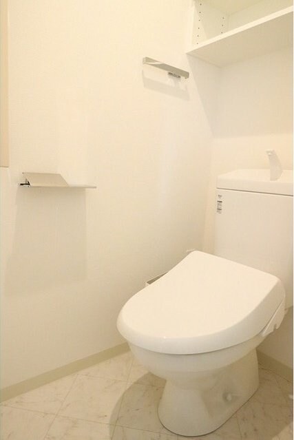 コンフォリア台東根岸の物件内観写真