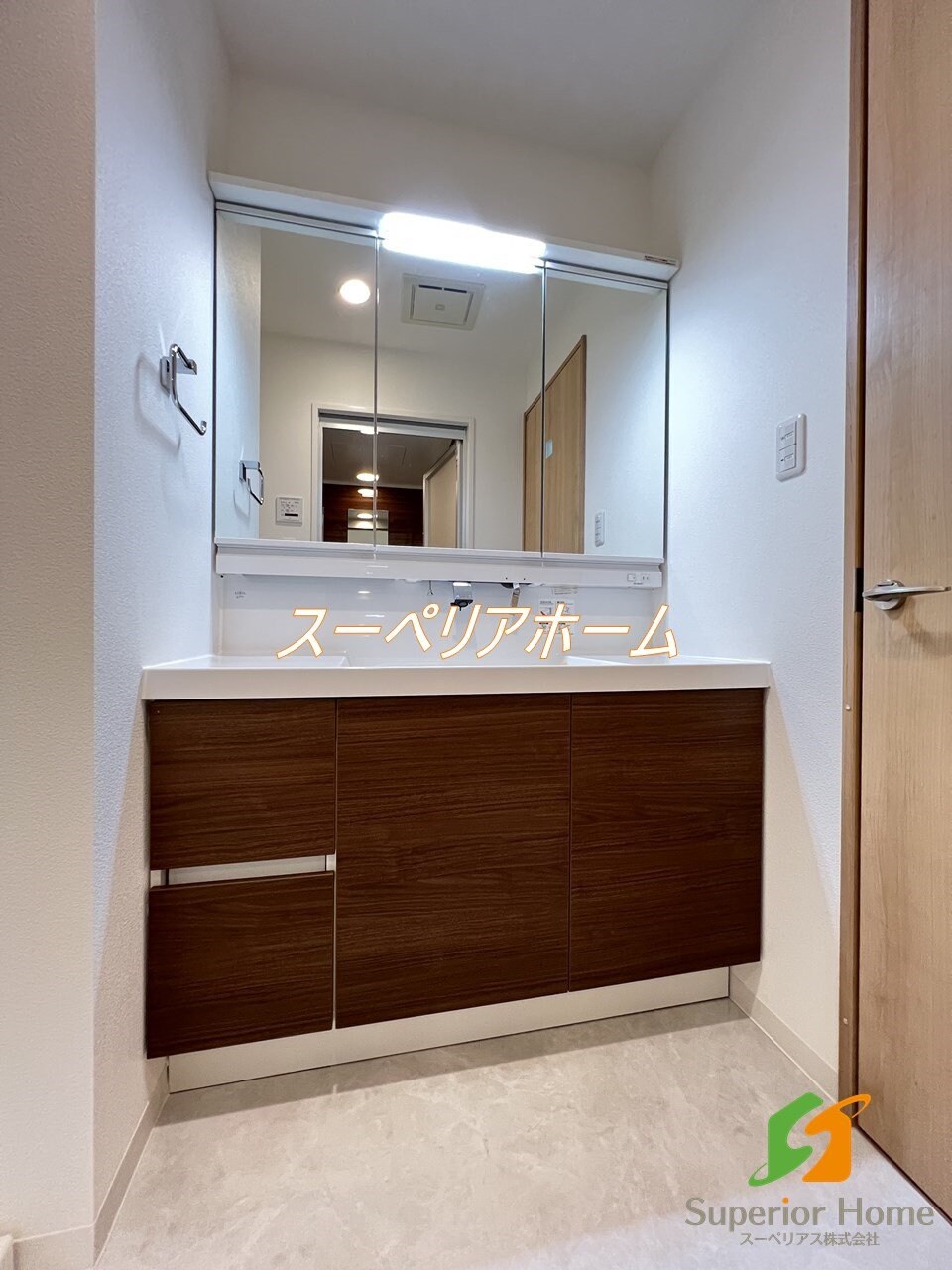 ミレニアムガーデンコートの物件内観写真