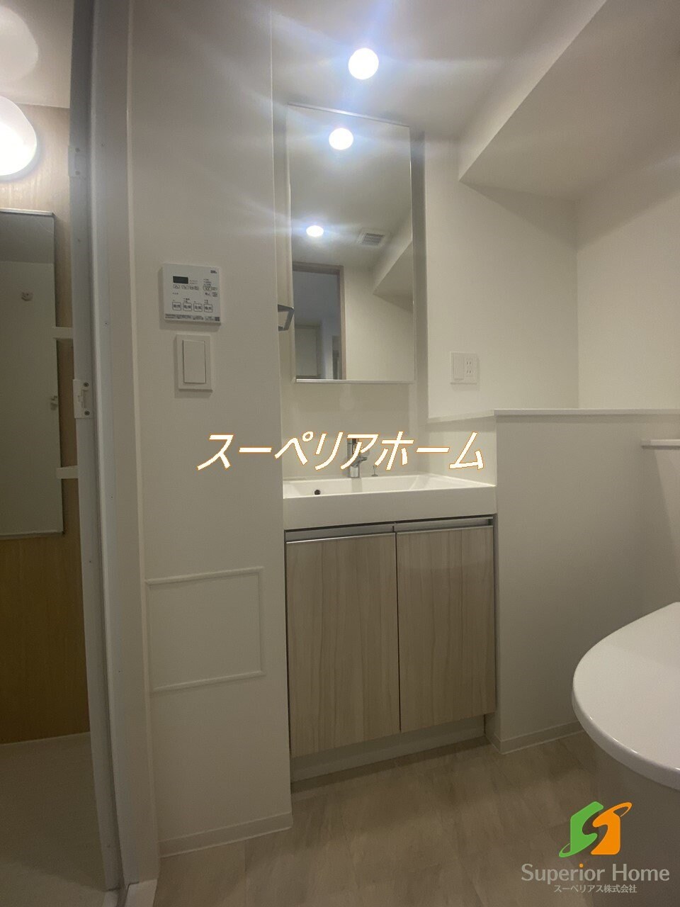 ラティエラ上野入谷の物件内観写真