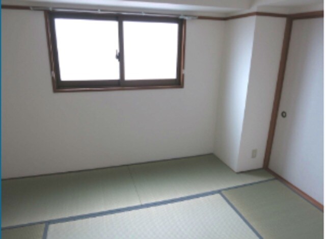 コロネード春日の物件内観写真