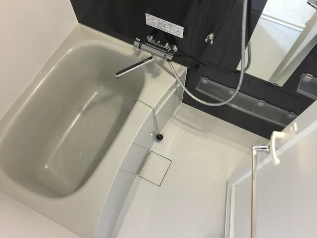 メインステージ上野松が谷の物件内観写真