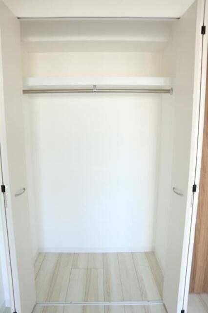 イート アパートメント ヴェリタスの物件内観写真