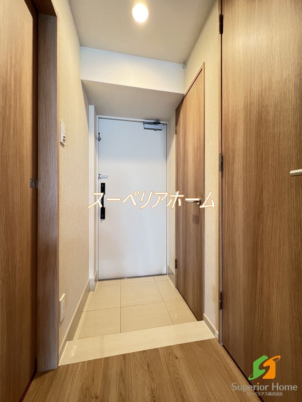 市谷台町坂フロントの物件内観写真