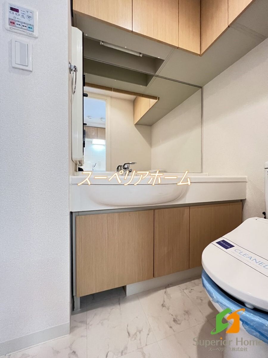 レジディア市ヶ谷の物件内観写真