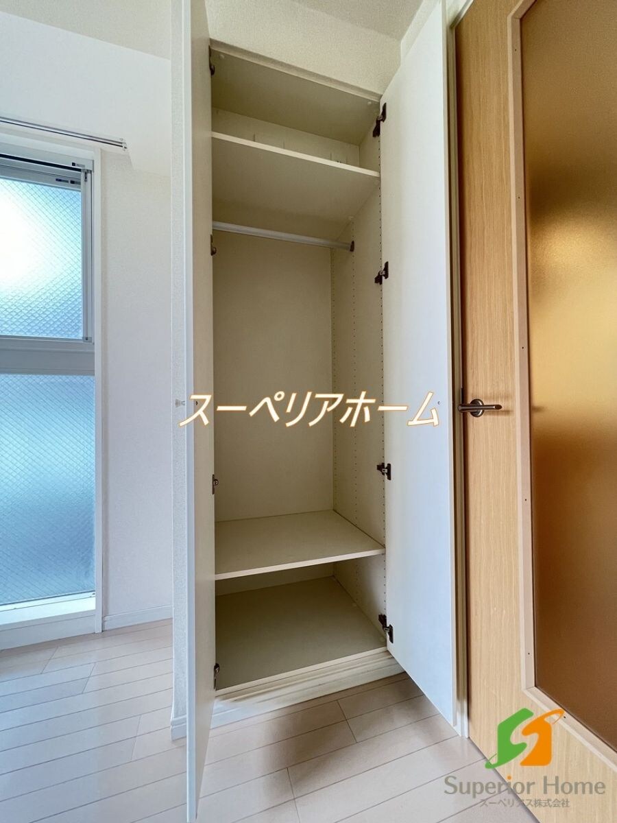 レジディア市ヶ谷の物件内観写真