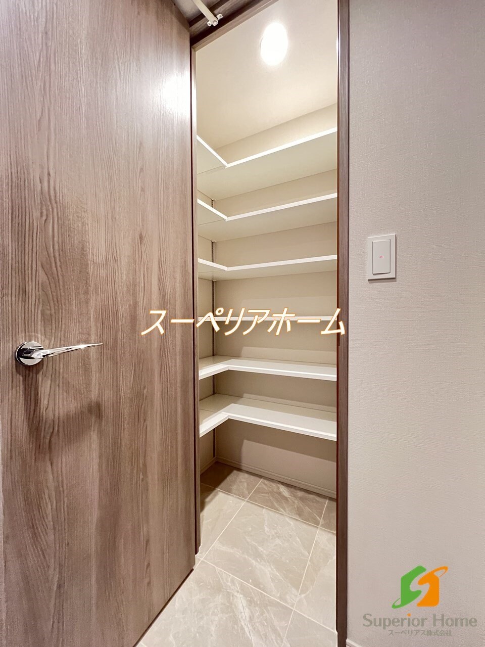 シーズンフラッツ上野稲荷町の物件内観写真