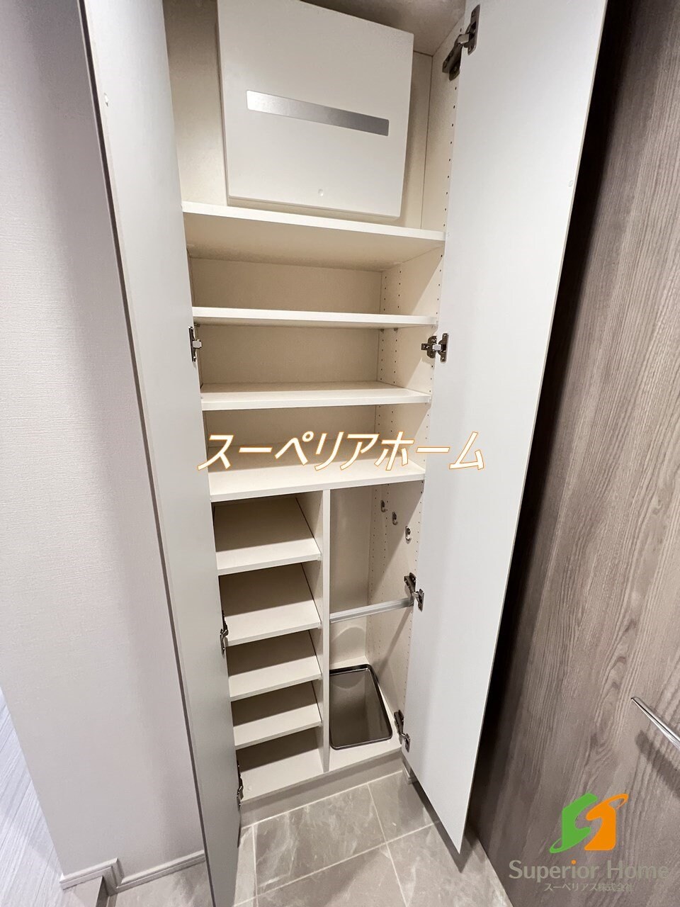 シーズンフラッツ上野稲荷町の物件内観写真