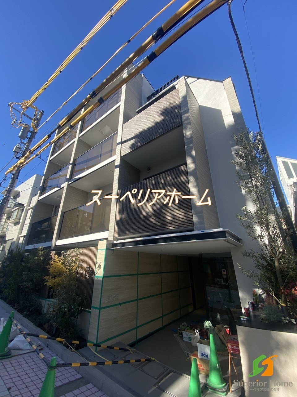 ORME COURT YOTSUYAの物件外観写真