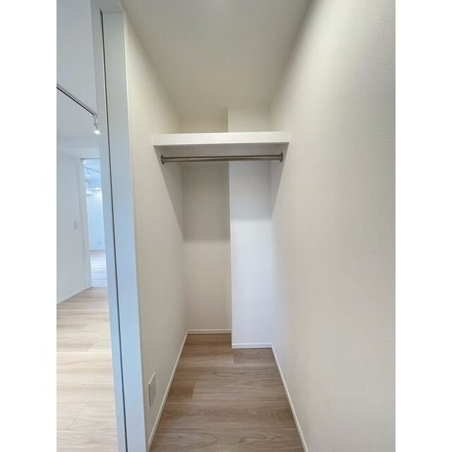 ORME COURT YOTSUYAの物件内観写真