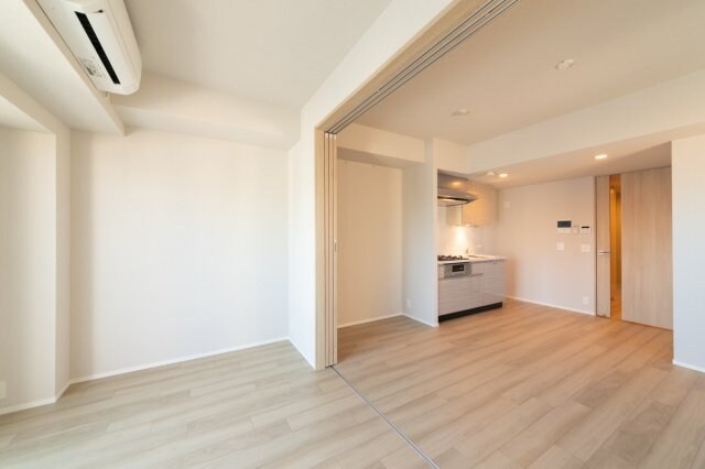 プラウドフラット上野松が谷の物件内観写真