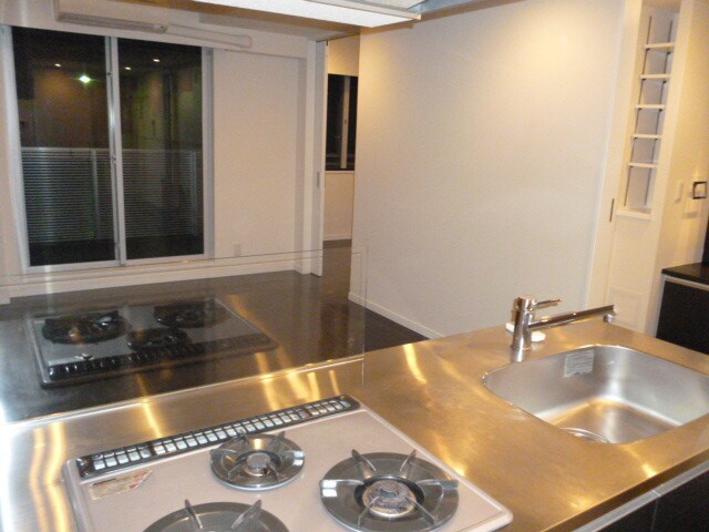 コンフォリア新川の物件内観写真