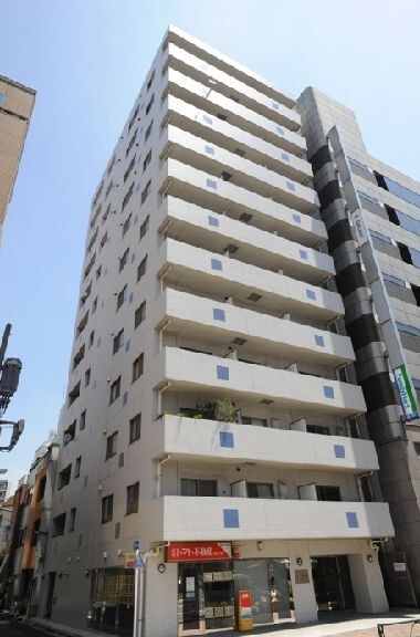 カスタリア新富町の物件外観写真